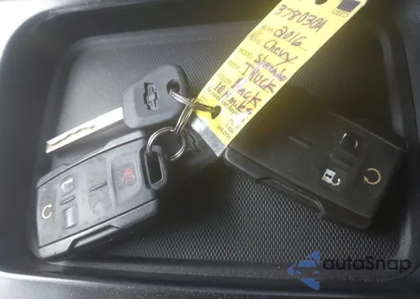 2016 Chevrolet Silverado 1500 1Lt из США, поврежденный, VIN 3GCPCREC6GG110909